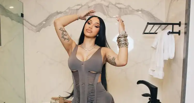 Cardi B OnlyFans erotikus modell